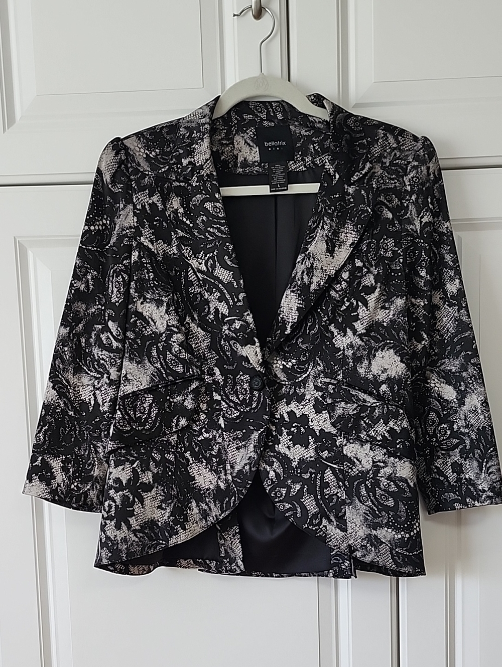 Bellatrix Black and White Lace Print Blazer